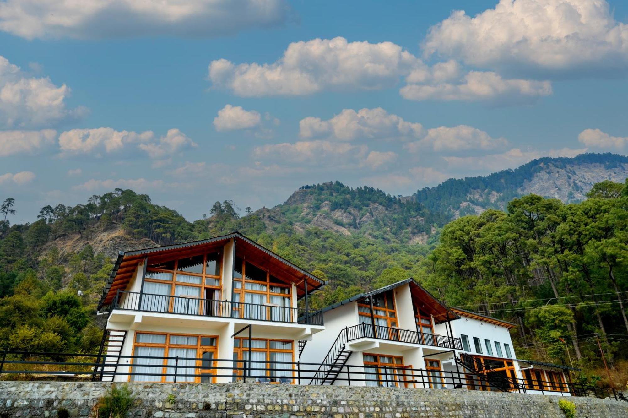 Silver Fern By The Hillside Naini Tāl Exterior foto